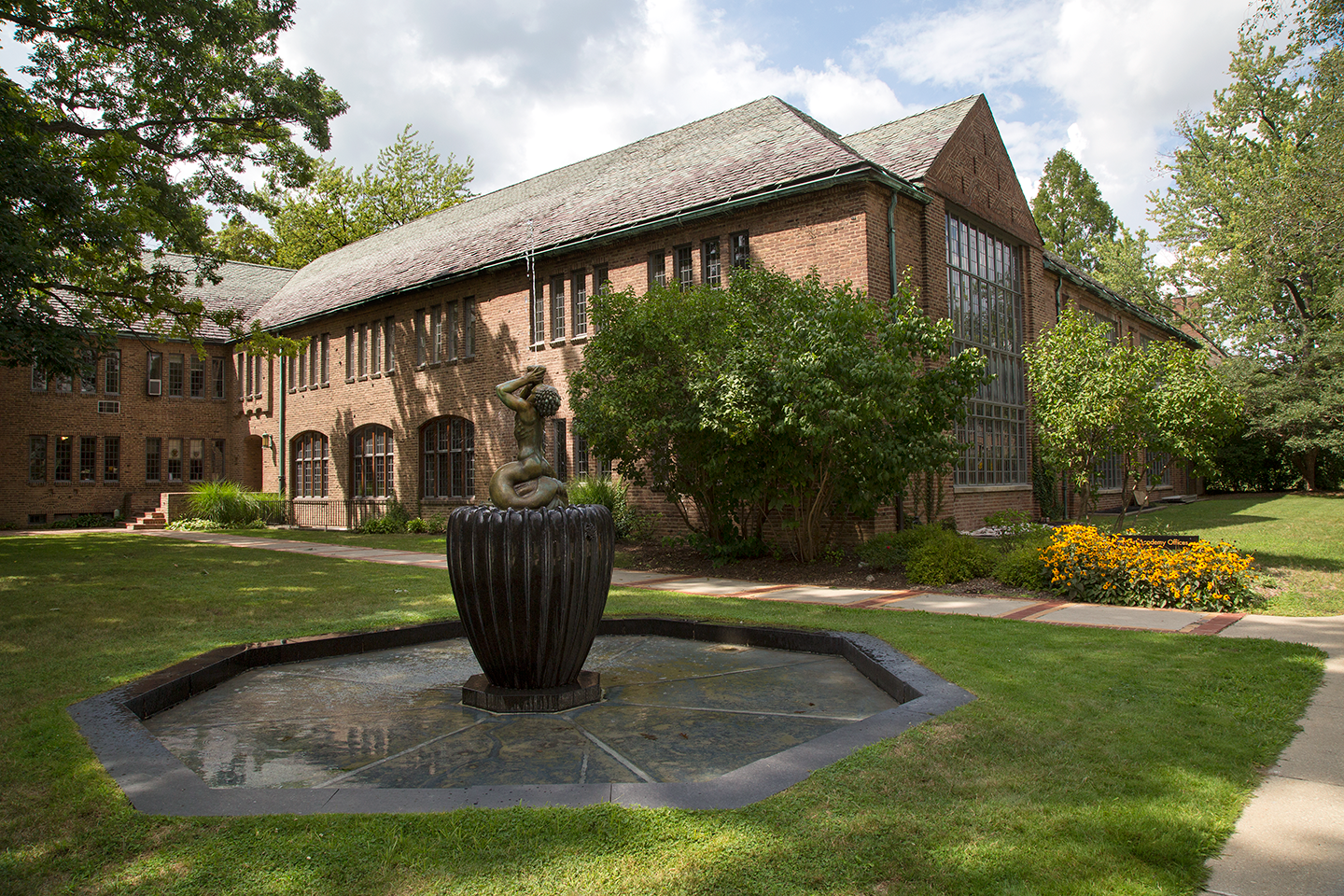 Cranbrook Art building exterior with fountain